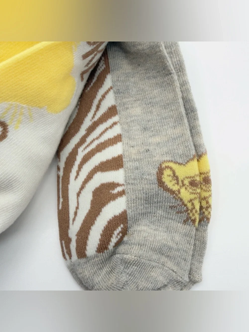 Disney The Lion King Women’s No Show Socks Simba Timon and Pumba Animal Print